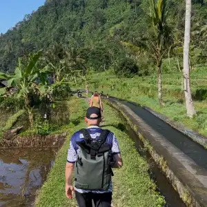 sidemen rice fields trekking with local guide private tour